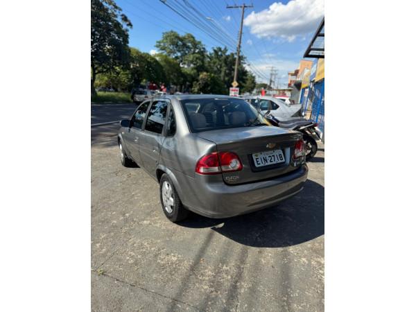 Classic Sedan - Foto